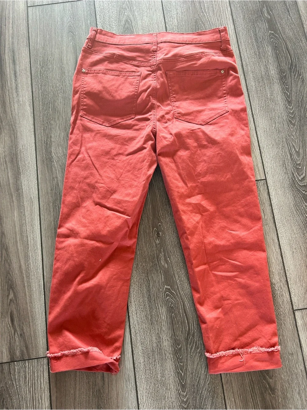No Boundaries Coral Red Ankle Cropped Jeans